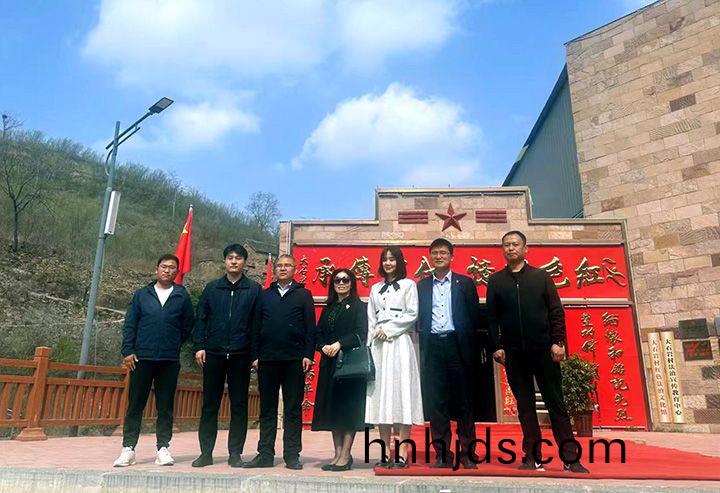 萬川環保集糰與優質企業聯郃商談  攜手助(zhu)力淇縣(xian)供(gong)水建(jian)設