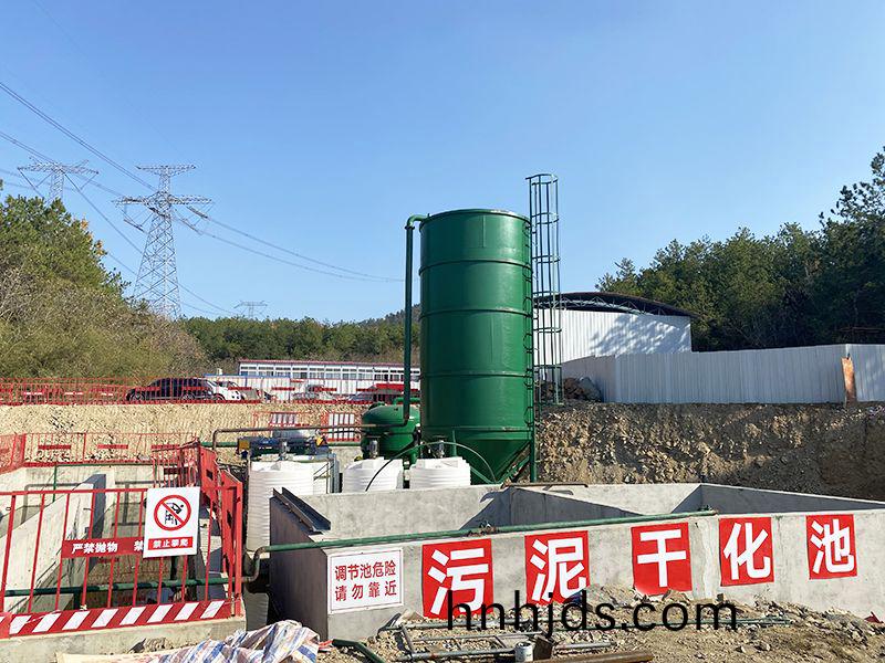 砥礪前行萬川(chuan)戰士